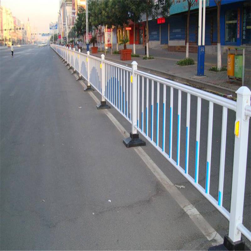 公路中间防护栏 防撞市政护栏 道路护栏
